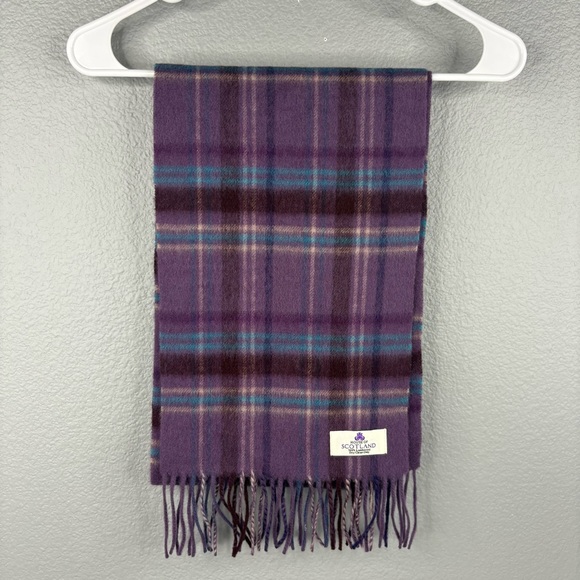 House of Scotland 100% Lambswool Purple & Blue Scarf - Picture 4 of 5